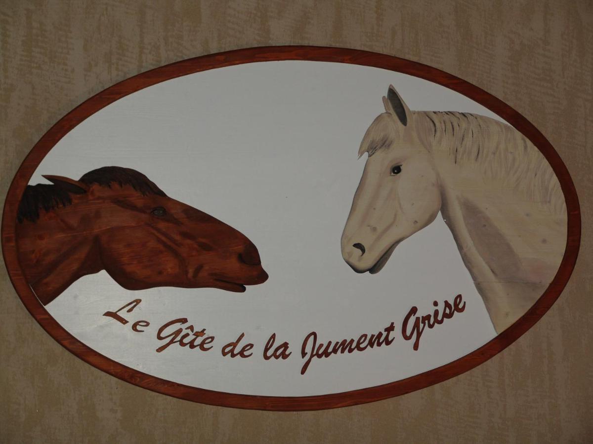 Gite De La Jument Grise Lescheroux Dış mekan fotoğraf